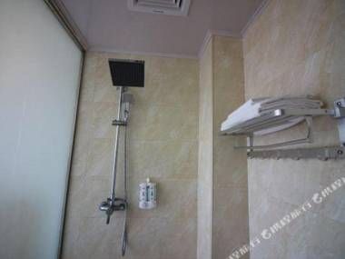 Yizhang Materials Business Hotel