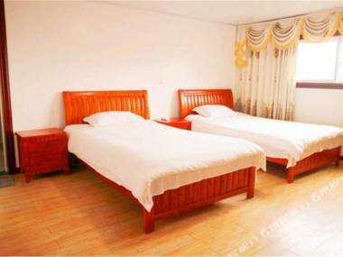 Yue Ping Villa