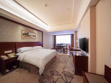 Vienna Classic Hotel Shizhongshan Avenue
