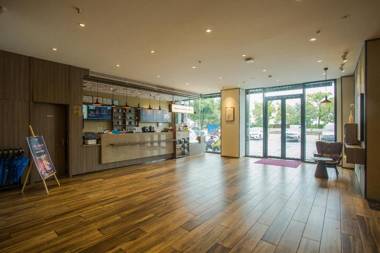 Hanting Hotel Jiujiang Wuning Jiuling Avenue