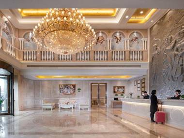 Vienna Hotel Jiangxi Jiujiang Duchang New Bus Station