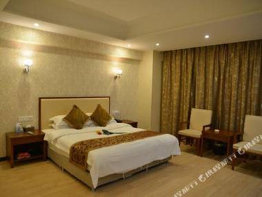 Long Yan Wan Yang Cheng Shang Wu Grand Hotel