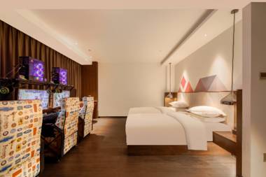 Borrman Hotel Jingmen Zhongxiang Railway Station