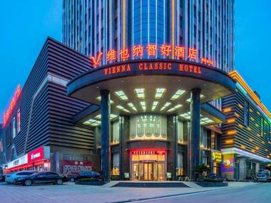 Vienna Hotel Henan Zhumadian Xincai Shenhua