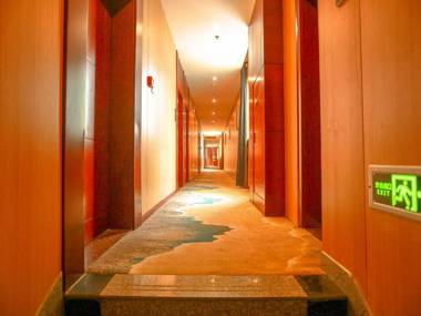 Super 8 Hotel Tongcheng Longmian Dong Road Railway Station