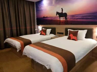 JUN Hotels Shandong Zaohuang Tengzhou Jinghe West Road