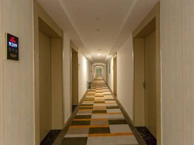 Shell Hotel Zaozhuang Xinchang Road Bada Market