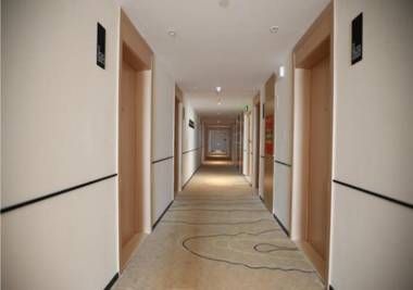 City Comfort Inn Shangqiu City Minquan High-speed Railway Station