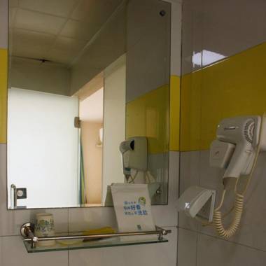 7Days Inn Shangqiu democratic road WAL-MART