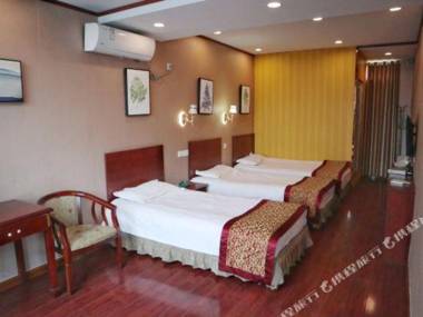 Yongcheng Zhongzhou Hotel