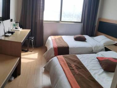 Jun Hotel Puyang Nanyue County Lingao Highway Exit