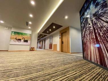 GreenTree Inn Express Cangzhou Nandagang Industrial Park Xinggang Road