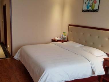 GreenTree Inn ShanDong TaiAn Bus Station LingShan Street Express Hotel