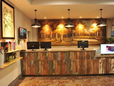 Shell Jining New Century Plaza Hotel