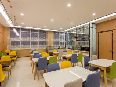 Chonpines Hotel Jining Quanmin Fitness Plaza