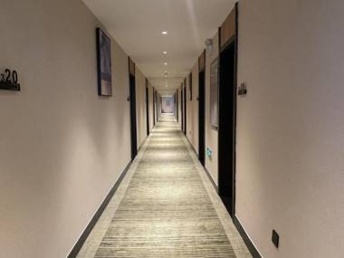 GreenTree Inn Express Shandong Jinin Jiaxiang Railway Station