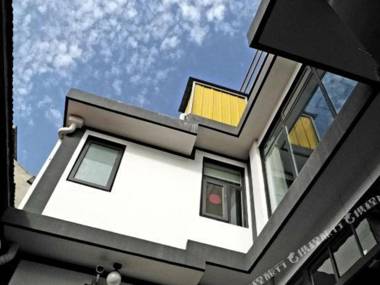 Qufu Youlan Yashe Inn