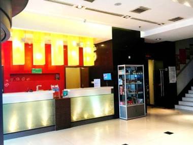 Jinjiang Inn Zhangjiakou People Park