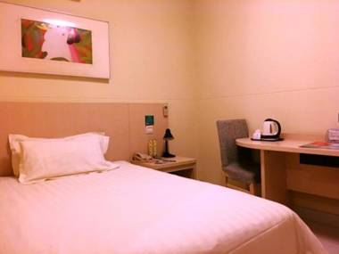 Jinjiang Inn Zhangjiakou People Park