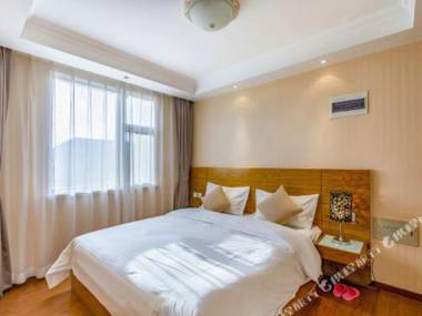 Tang Inn Hot Spring Holiday Hotel