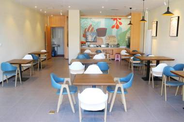 Hanting Hotel Chengde East Bus Station