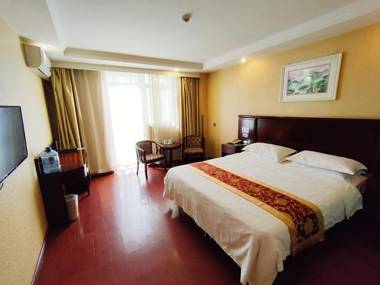 GreenTree Inn Xingtai Railway Station Business Hotel