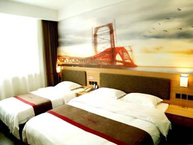 Thank Inn Hotel Hebei Xingtai Xinhe County Zhentang Road