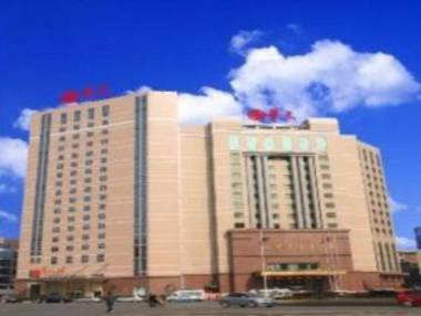 Yiyang Huatian Hotel