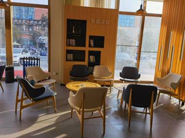 Hanting Hotel Huangshi Yangxin Mingyue Bay