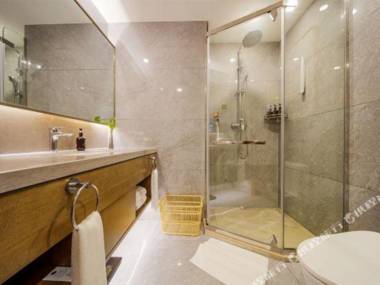 New Century Hotel Daye Zhongyi