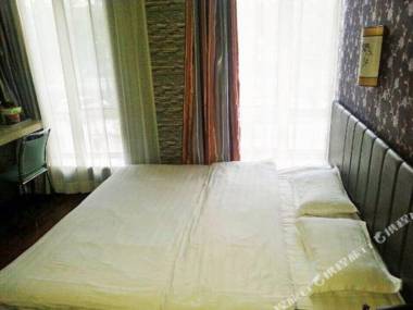Yuhua Pavilion Leisure Hotel