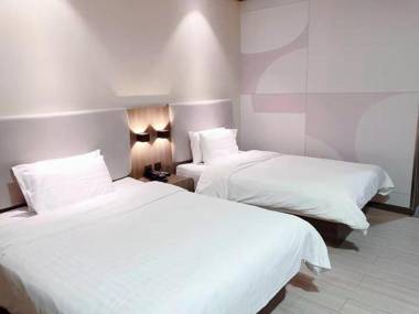 Hanting Hotel Zibo Linzi People Square