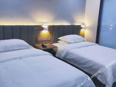 7 Days Inn (Zibo Zichuan Hongtai)