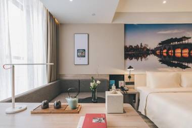 Atour Hotel Kunshan Yongda Business Plaza