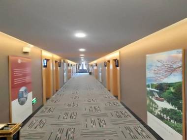 Thank Inn Plus Hotel Ningxia Yinchuan Helan County Ruitai Yindu Blue Bay