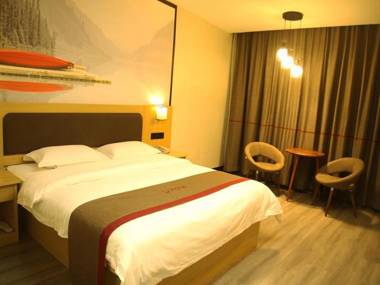 Thank Inn Plus Hotel Ningxia Yinchuan Helan County Ruitai Yindu Blue Bay