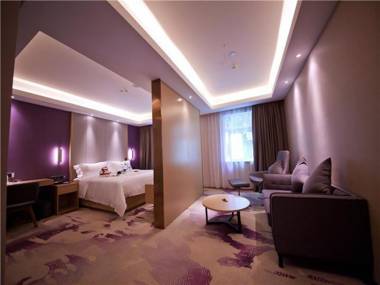 Lavande Hotel Yichang Railway East Station Branch