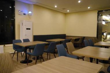 Hanting Hotel Yantai Development Zone Changjiang Road