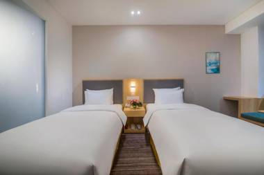 Holiday Inn Express - Yantai YEDA an IHG Hotel