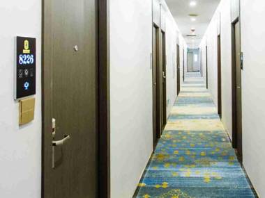 Super 8 Hotel Yangzhou Jiangdu Xiancheng Bei Road