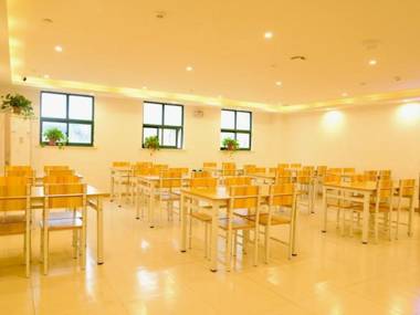 GreenTree Inn Yangzhou East Passenger Station He Garden