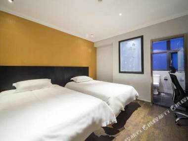 Home Inn (Yangzhou Jiangyang Middle Road)