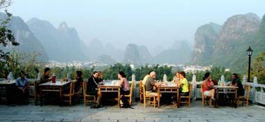 Riverside Retreat Hotel