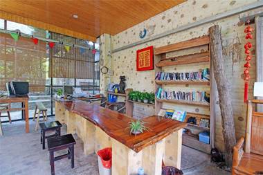 Yangshuo West Street Taste -Impress Holiday Hotel