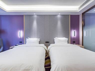 Lavande Hotel Xuzhou Junsheng Plaza