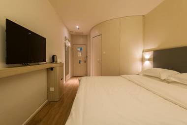 Hanting Hotel Xining Huangguang