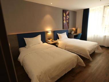 7 Days Premium·Xining Dashizi Center