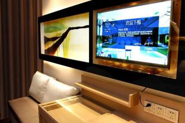 Lavande Hotel Zhuhai Gongbei Port Square