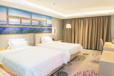 Lavande Hotel Zhuhai Aviation New Town airport