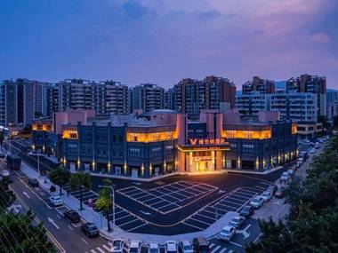 Vienna Hotel Guangdong Zhuhai Doumen Daxin Xinduhui